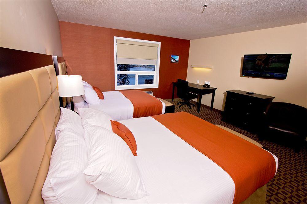 Service Plus Inns & Suites Drayton Valley Экстерьер фото