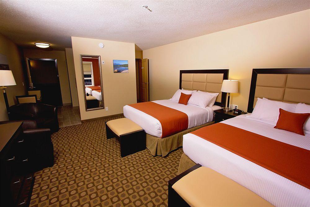Service Plus Inns & Suites Drayton Valley Экстерьер фото